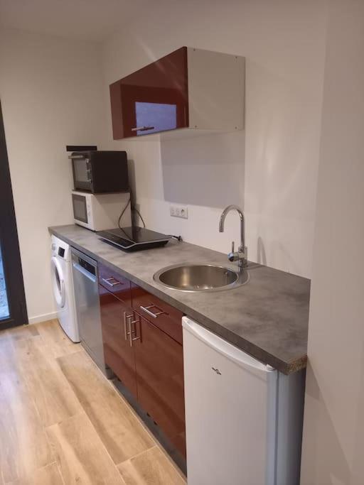 Le 2 Ter Apartment Puyloubier Luaran gambar